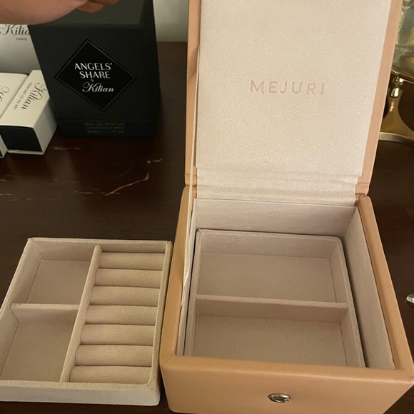 Mejuri Jewelry Mejuri Jewelry Box Poshmark